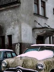 lt;lt;lt;Escape to a